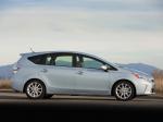 Toyota Prius MPV v 2011 года